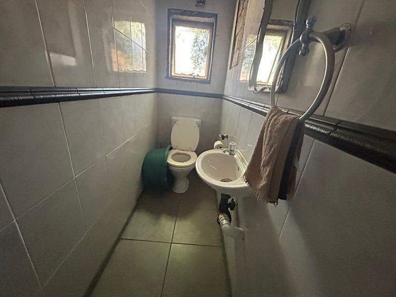 7 Bedroom Property for Sale in Sasolburg Ext 3 Free State